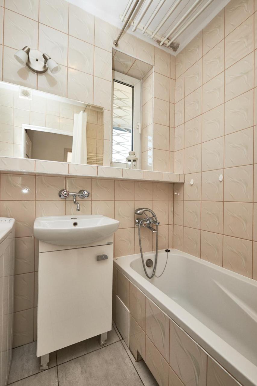 Noctis Apartment Senatorska Warsaw Exterior photo