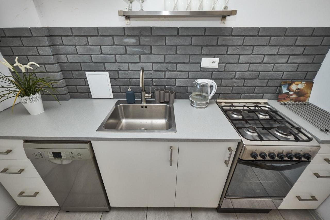 Noctis Apartment Senatorska Warsaw Exterior photo